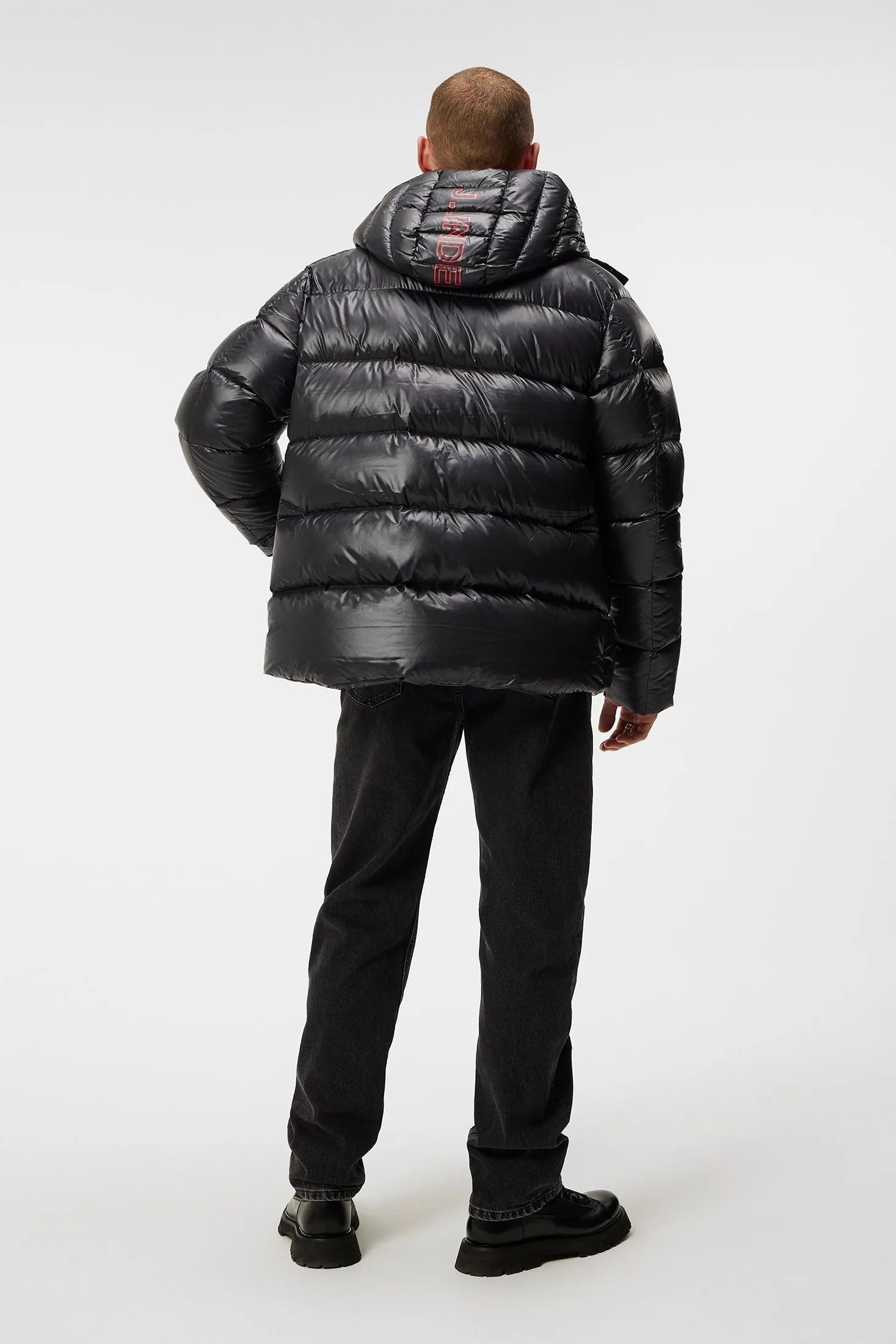 Aerglo Down Jacket / Black