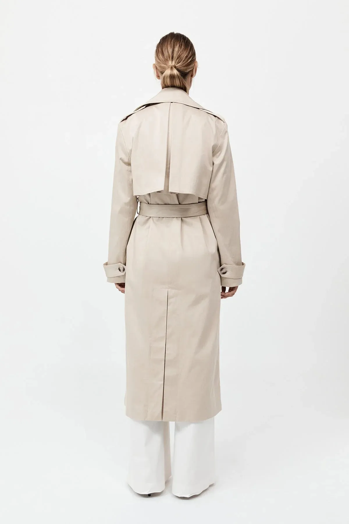 Classic Trench Coat in Champagne