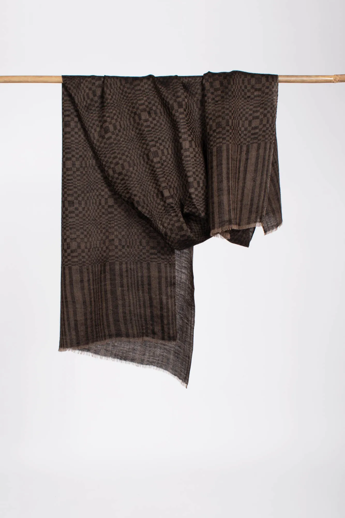 Football Texture Weave Lightweight Black Beige Cashmere Wrap - NORWALK