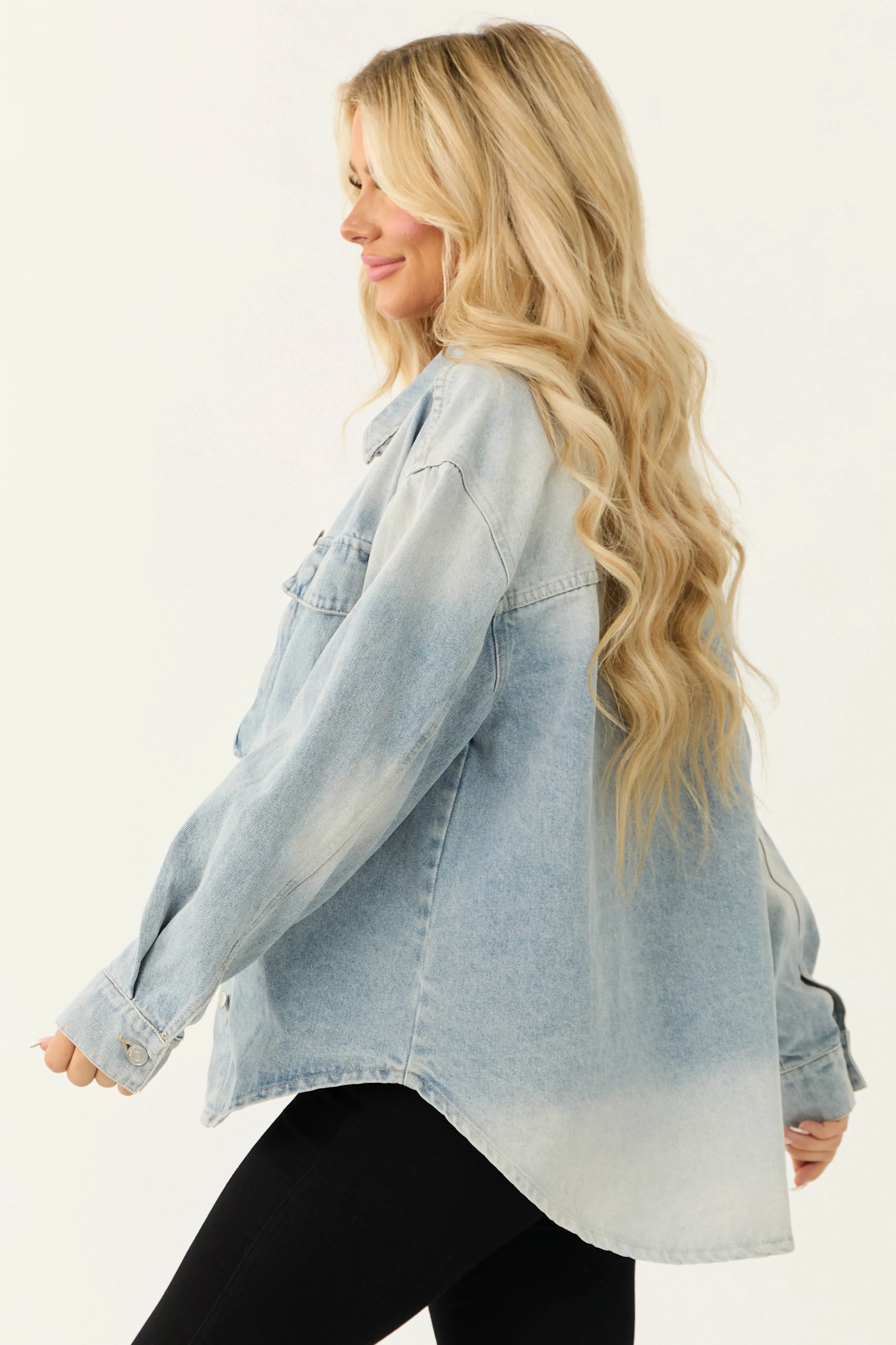 Light Wash Denim Long Sleeve Buttoned Jacket