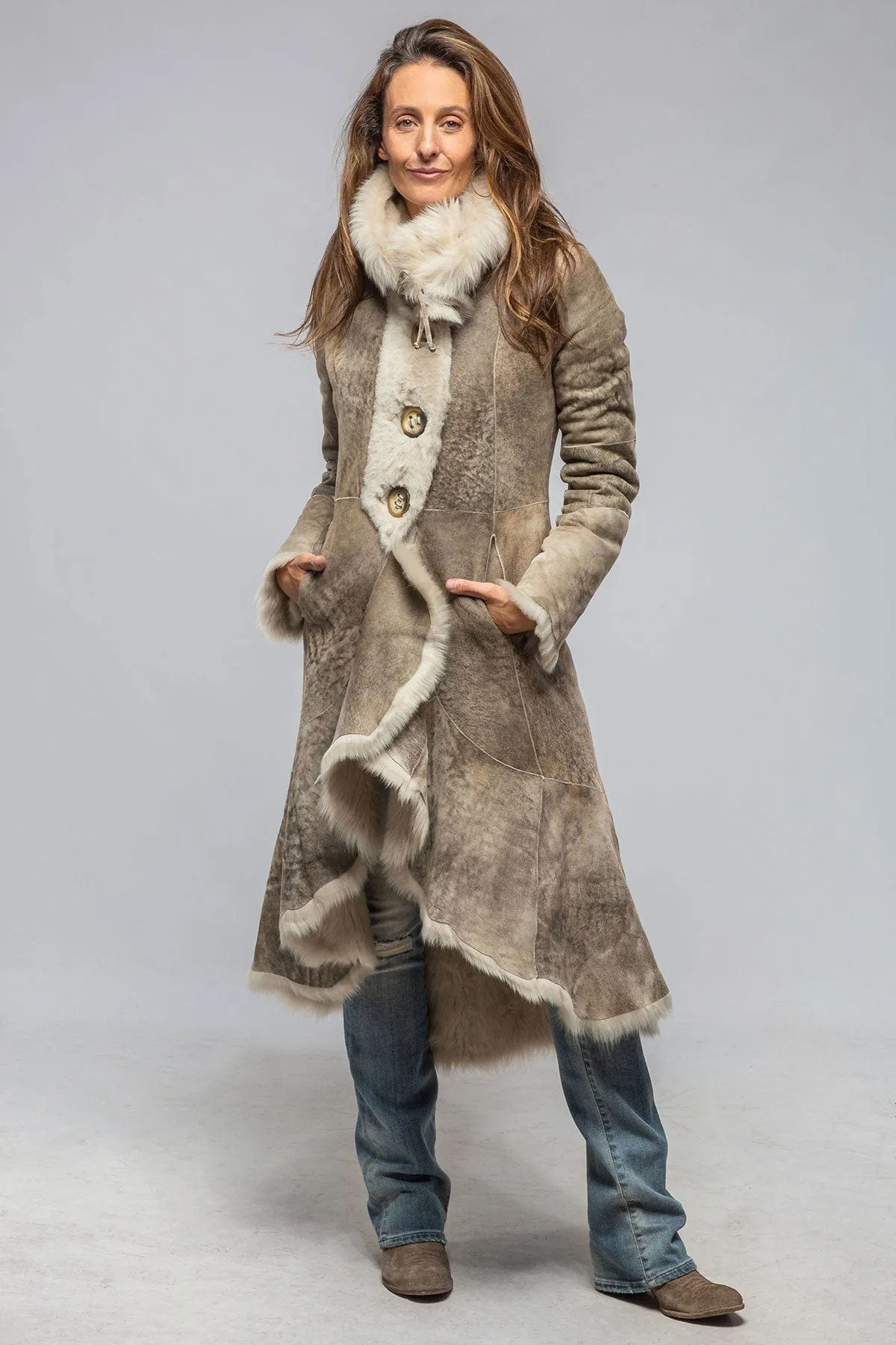 Wild Reversible Long Shearling In Icy Tundra