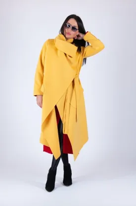 Yellow Coat VICTORIA